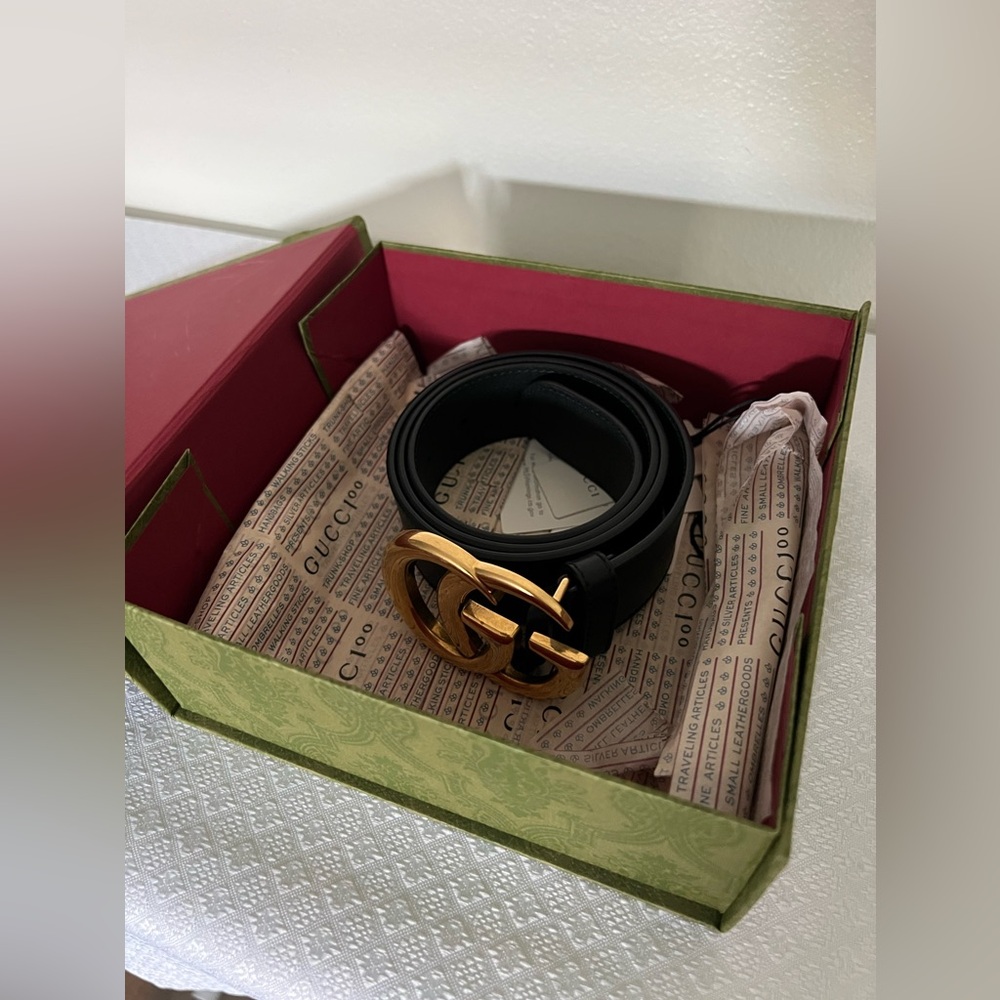Gucci: GG MARMONT WIDE BELT size 85